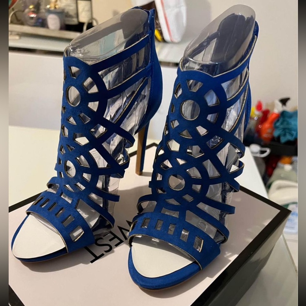 Nine West brand new never been wore original box